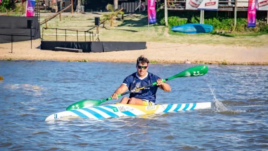 Rubén Rézola, el abanderado de los Juegos Suramericanos que carga con el diploma olímpico del canotaje argentino - TyC Sports