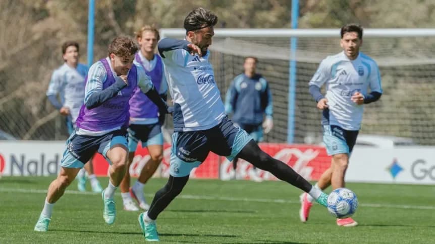 La Selección Argentina se prepara para los amistosos: el ensayo de Scaloni y cómo sigue la agenda - TyC Sports