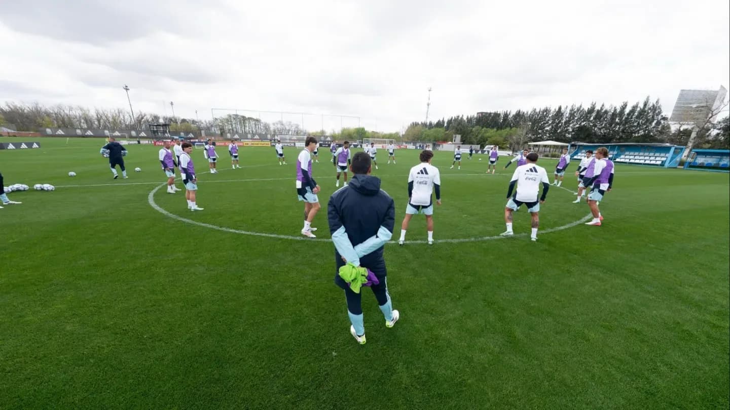 El primer equipo que paró Scaloni de cara a los amistosos de la Selección Argentina - TyC Sports