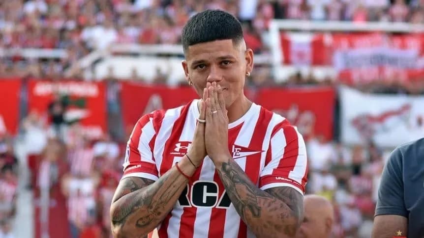 Estudiantes llamó a Marcos Rojo: el deseo del jugador y la postura de Racing - TyC Sports