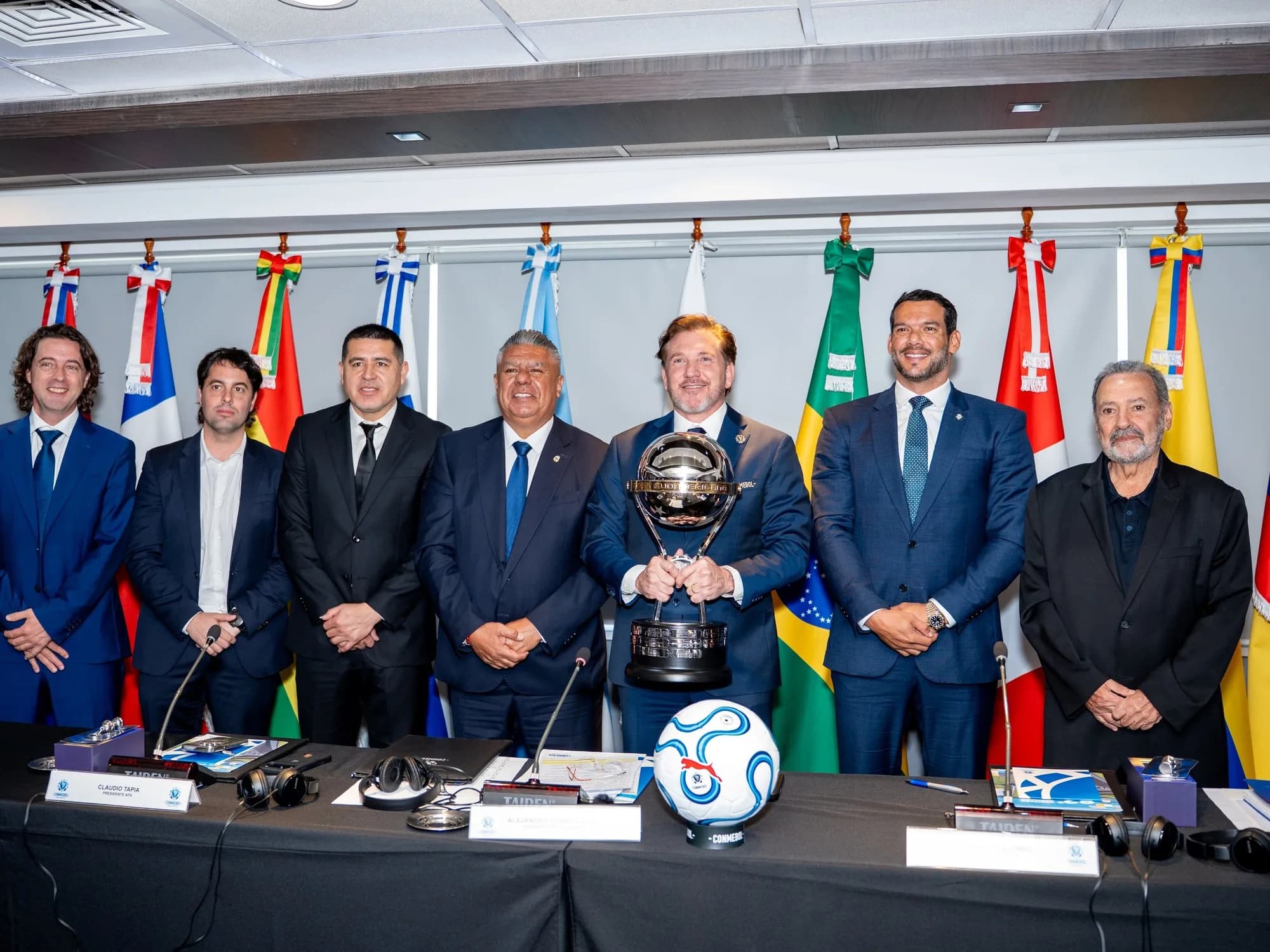 Terminó la reunión en Conmebol y el estadio de la revancha entre Vasco y Boca sigue en suspenso