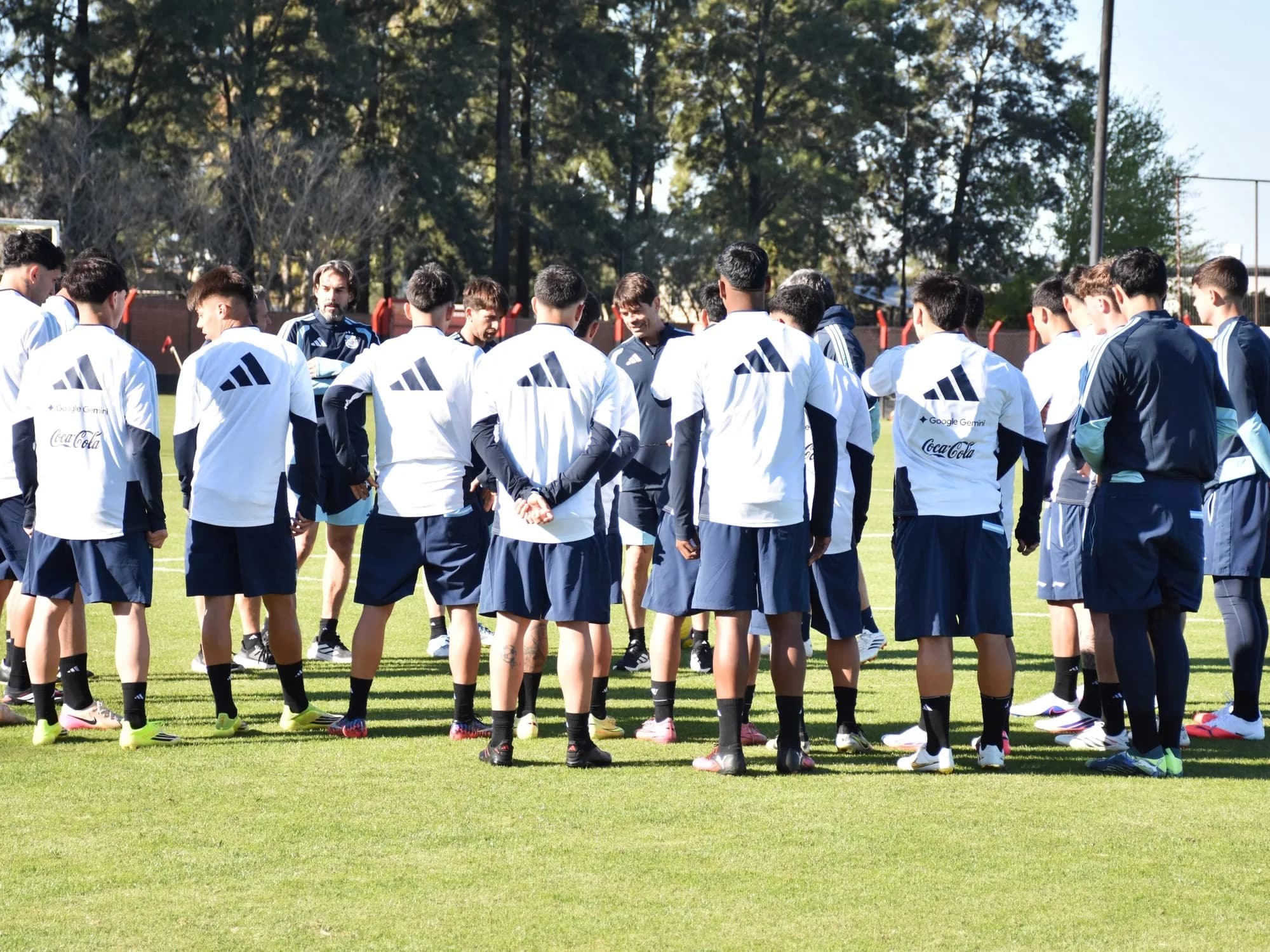 Argentina va por el oro y la revancha ante Paraguay en la final del Sudamericano Sub 19: probables formaciones