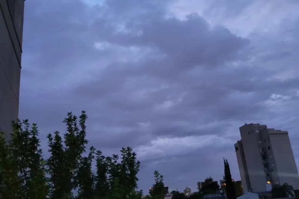 Calor para el finde en Corrientes y el domingo llegarían las lluvias