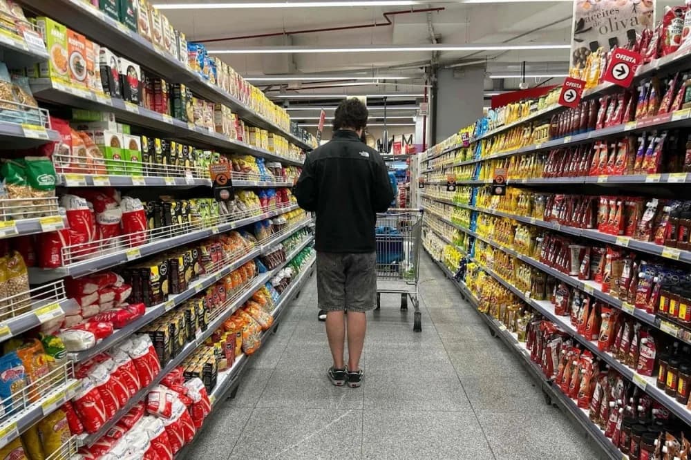 Supermercados, shoppings y comercios no abrirán el lunes 28/09