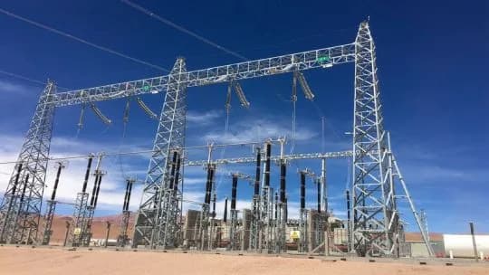 Nuevo régimen eléctrico en el Boletín Oficial: qué proyectos deberán generar o contratar su propia energía