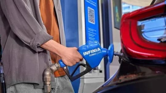 YPF anunció un aumento de 1% en naftas y gasoil desde la medianoche