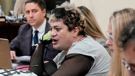 Brote psiquiátrico y un intento de fuga encapuchado: el "Pity" Álvarez paralizó la reanudación de su juicio