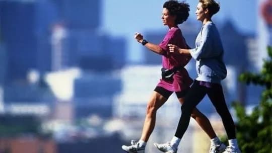 Moverse más, dormir mejor y comer sano: ¿cuáles son las pequeñas decisiones que protegen nuestro corazón?