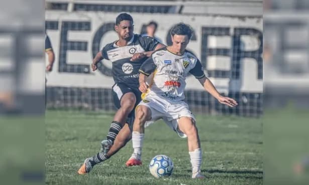 Escándalo en el ascenso: un futbolista fue detenido por racismo