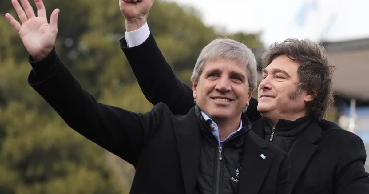 Caputo admitió que la compra de dólares puede sumar una presión extra de US$ 7.000 millones antes de las elecciones
