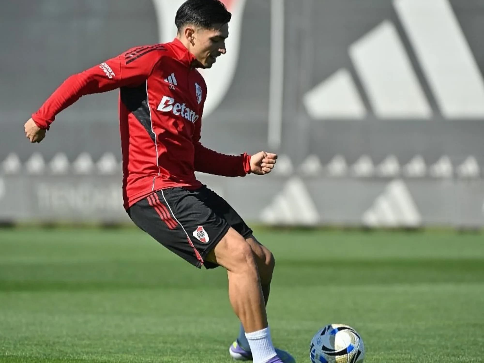 El delantero que River piensa recuperar para el 2027
