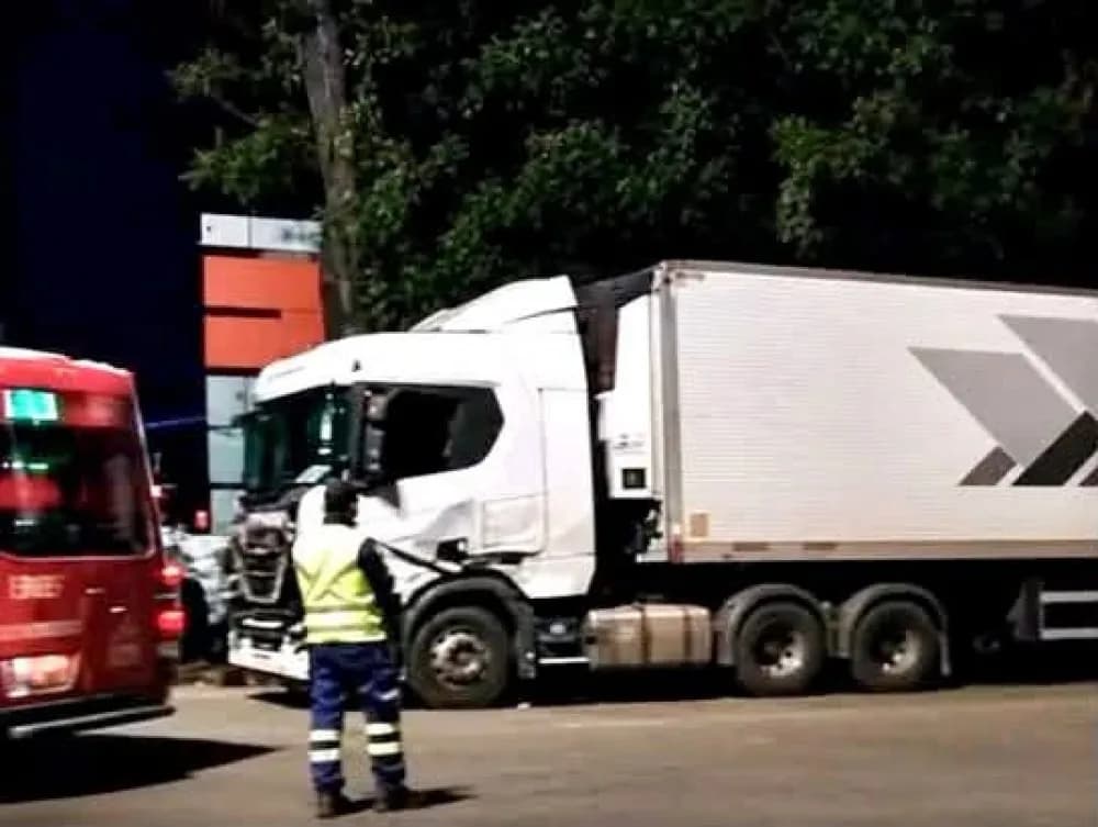 Hallaron muerto a un camionero brasileño en la aduana Santo Tomé - São Borja