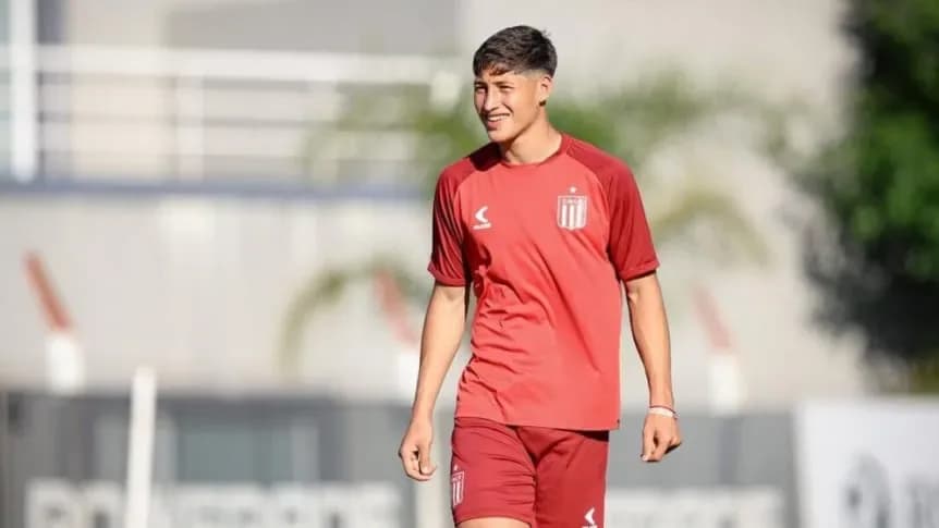 Domínguez Ávila regresó a Estudiantes tras la foto polémica con el piluso de Central: qué pueda pasar con su situación - TyC Sports