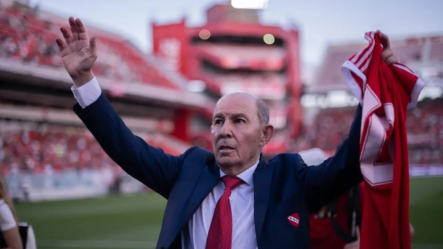 Ricardo Bochini confirmó con quién ira en las elecciones de Independiente - TyC Sports