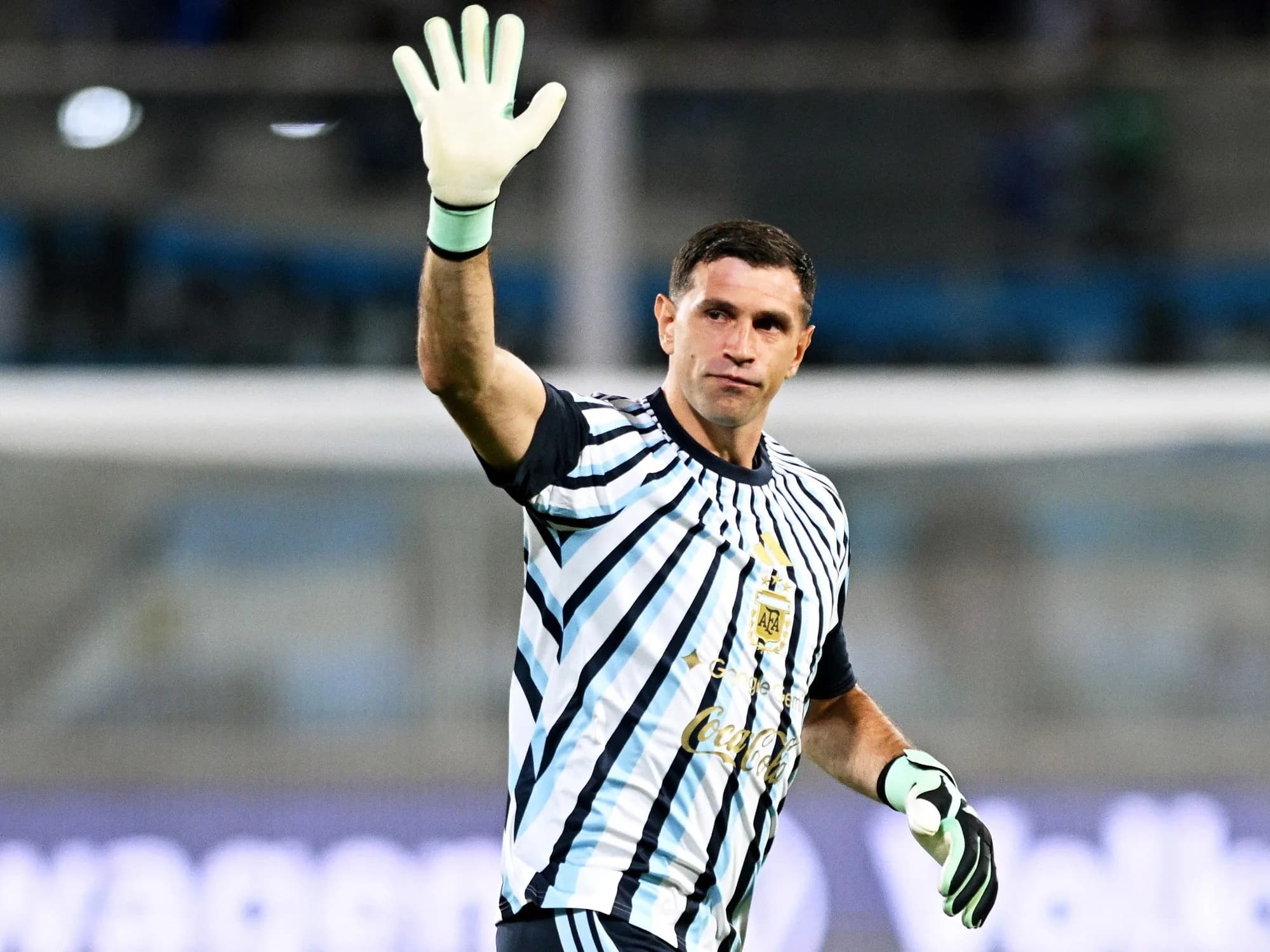 "¿Nuevo número 10?": el mensaje del Dibu Martínez a uno de los posibles sucesores del histórico dorsal de Messi