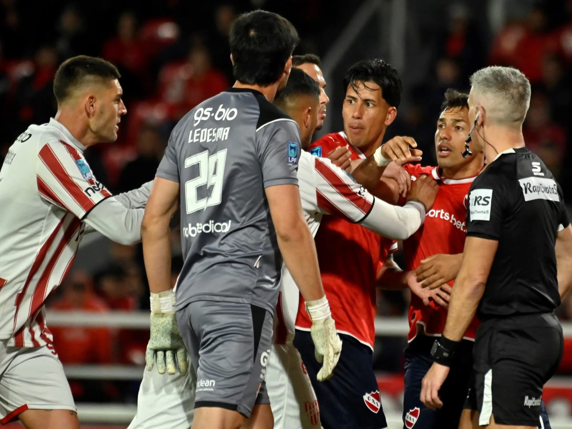 Video: ¿por qué fue correcta la expulsión de Maxi Meza?