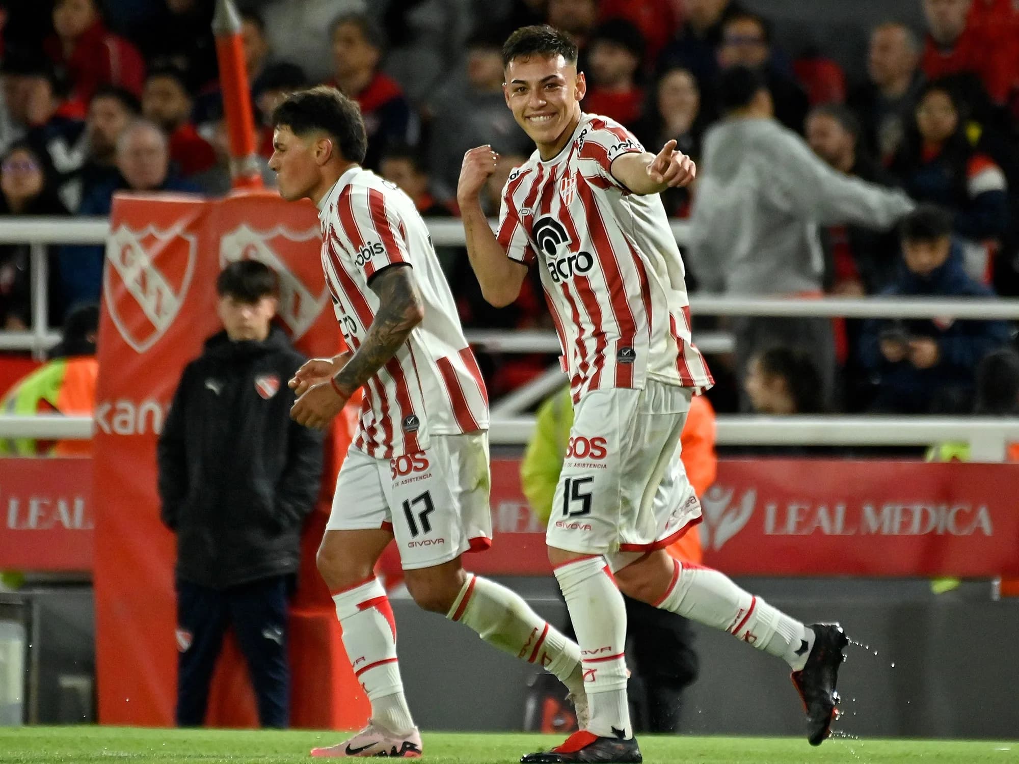 Video: el golazo de Matías Gallardo a Independiente