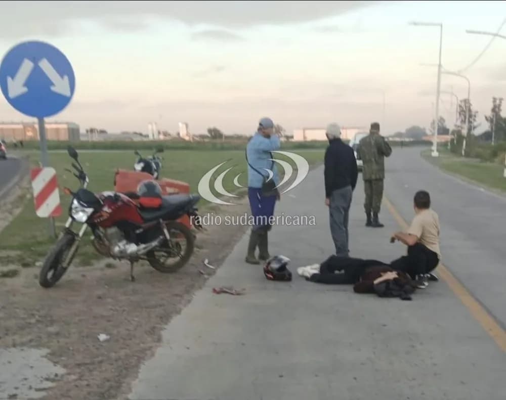Conductor con 2,62 g/l de alcohol chocó a dos motociclistas y huyó