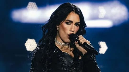 Lali Espósito tuvo su segunda despedida de soltera en Buenos Aires: bingo musical, velos y el juego del anillo
