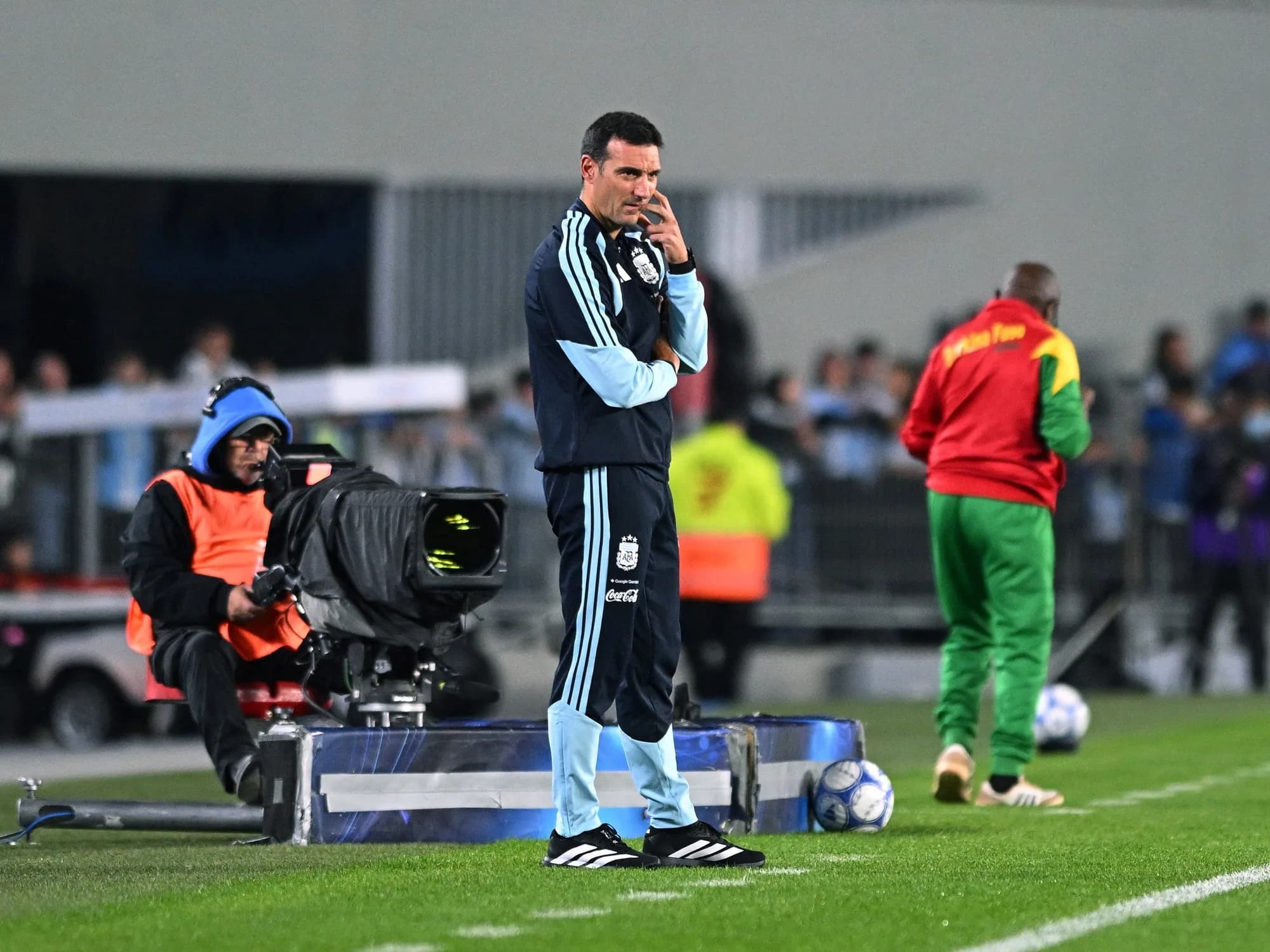 Lionel Scaloni palpitó la despedida de Messi tras la goleada de Argentina: "Lo que transmite no se lo vi a nadie"