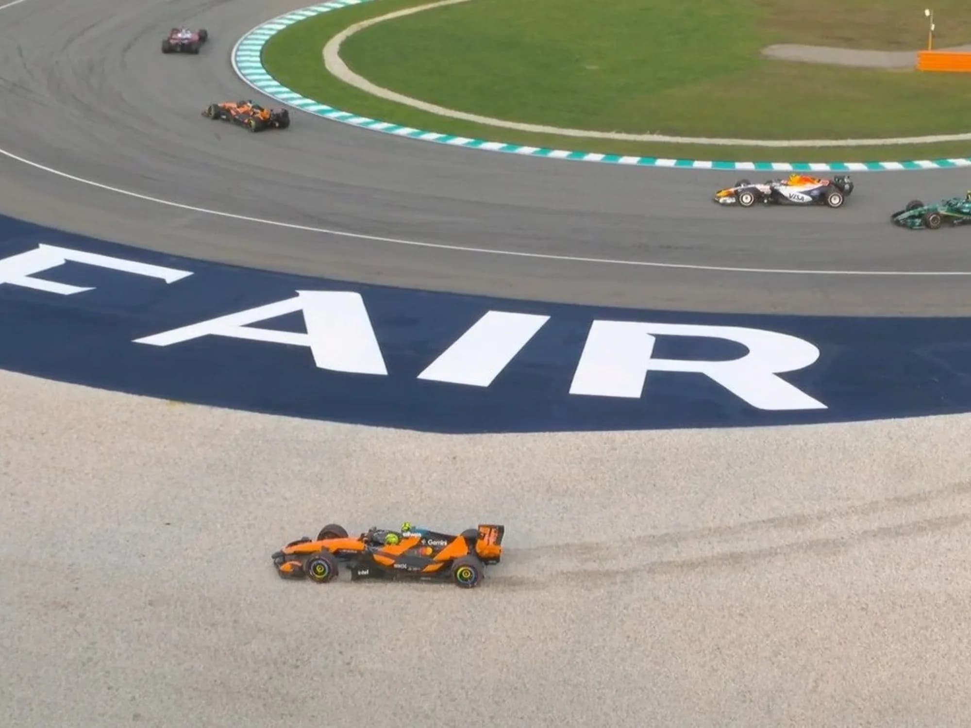 Video: tras criticar a Colapinto, Lando Norris cometió un error infantil en Malasia
