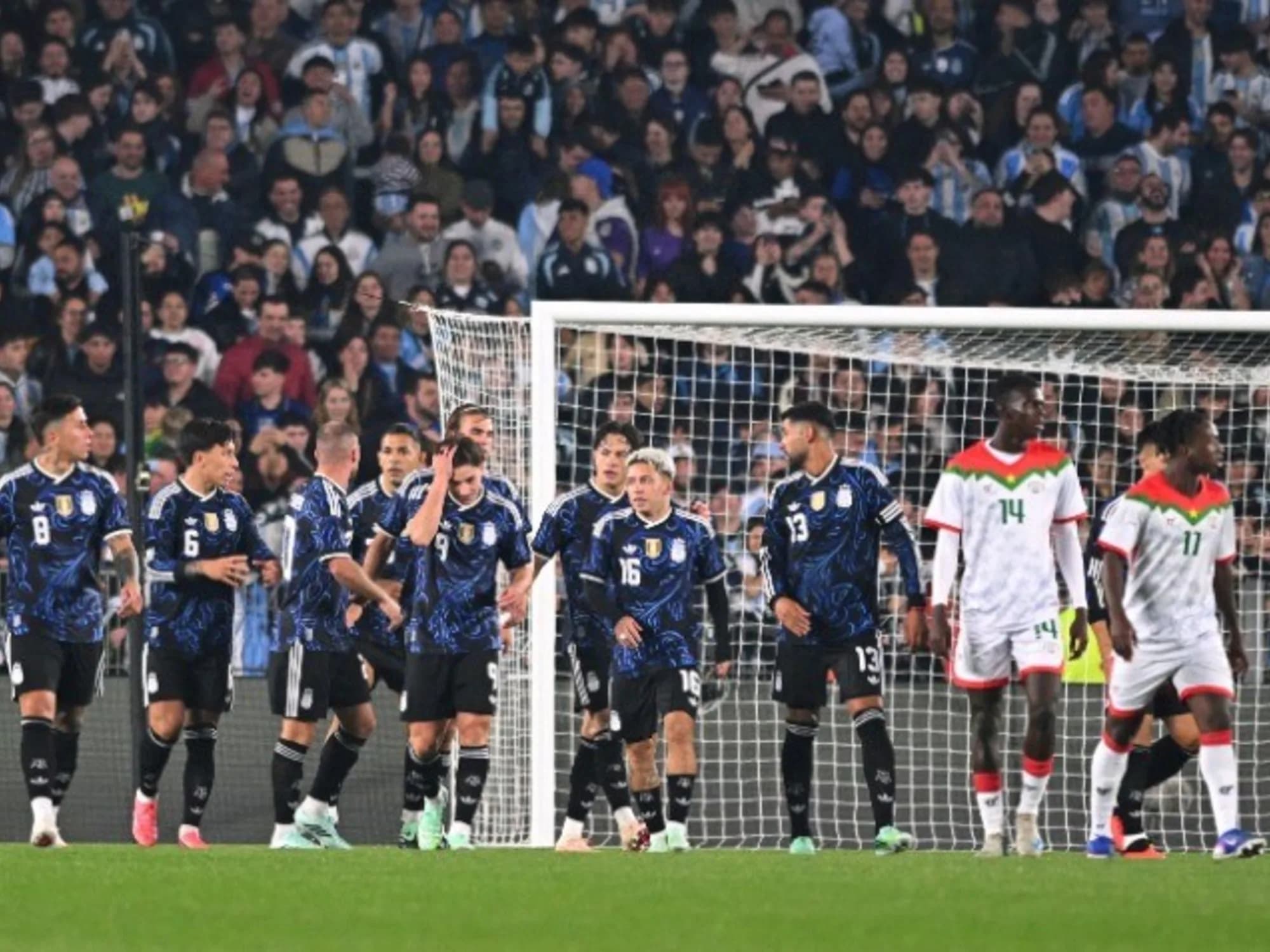 El peor amistoso de la era Scaloni: la lista de rivales de la Selección Argentina en los últimos siete años