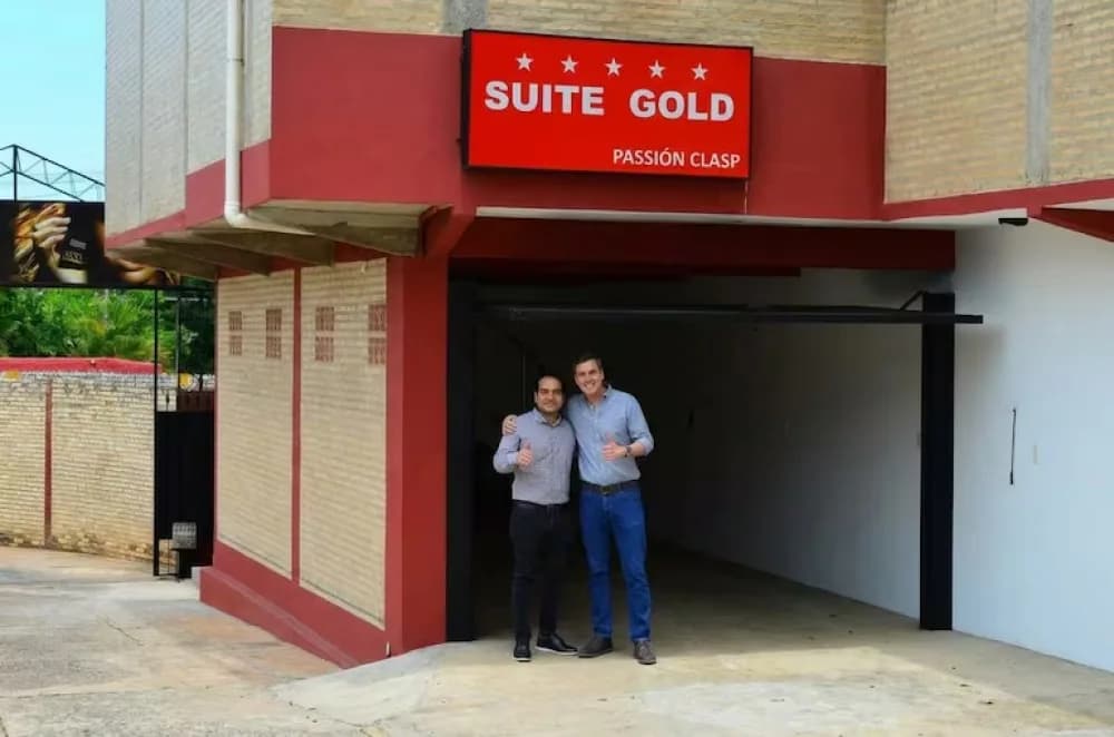 Ganó el candidato paraguayo que prometió moteles gratis para todos