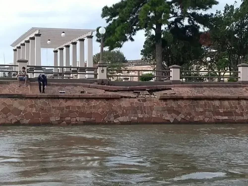 Preocupa en Corrientes la crecida de los ríos Paraná y Uruguay