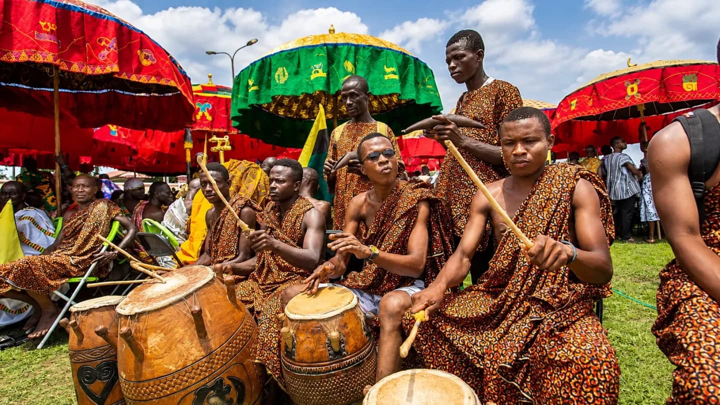 Fue uno de los imperios africanos más poderosos, tuvo un ejército de mujeres y es la cuna del vudú: así es Benín - TyC Sports