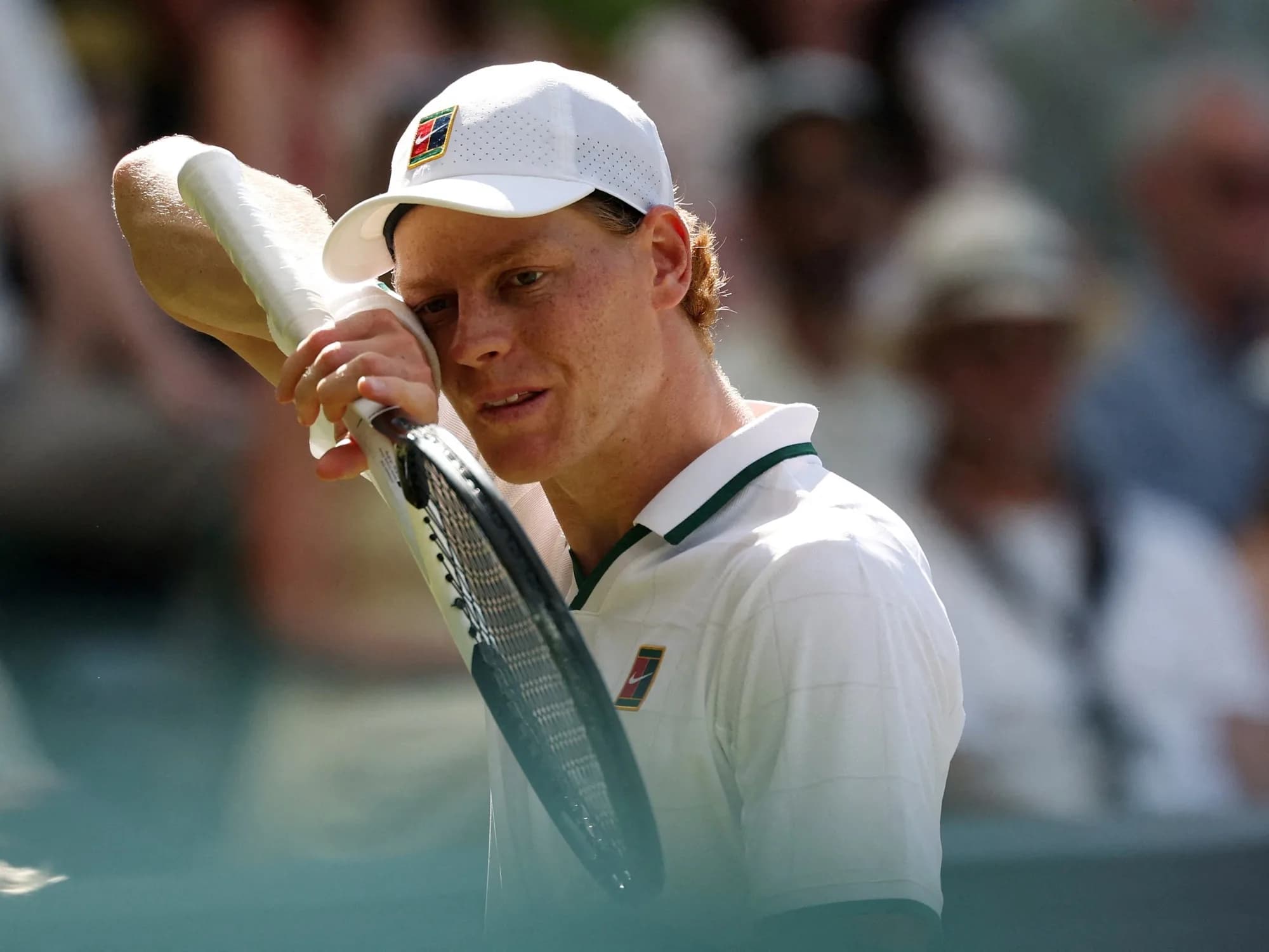 Sinner confirmó su baja para lo que resta del 2026 y perderá el primer puesto del ranking en manos de Zverev