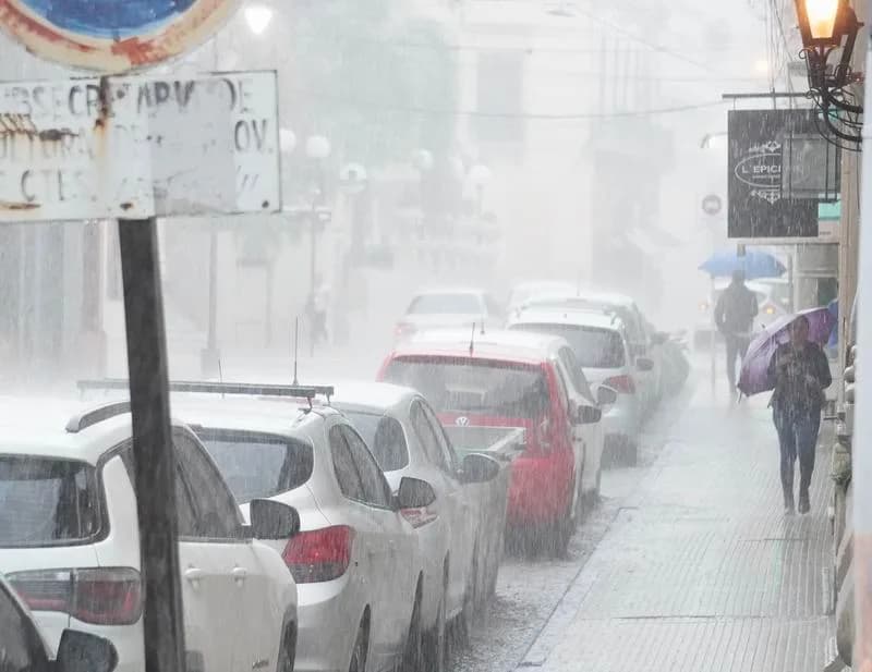 Alerta por tormentas en Corrientes: podrían llover más de 100 milímetros en pocas horas