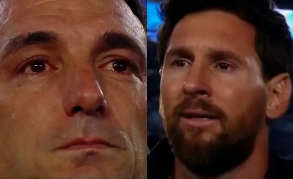 Las lágrimas de Lionel Scaloni y Lionel Messi durante el último Himno del capitán