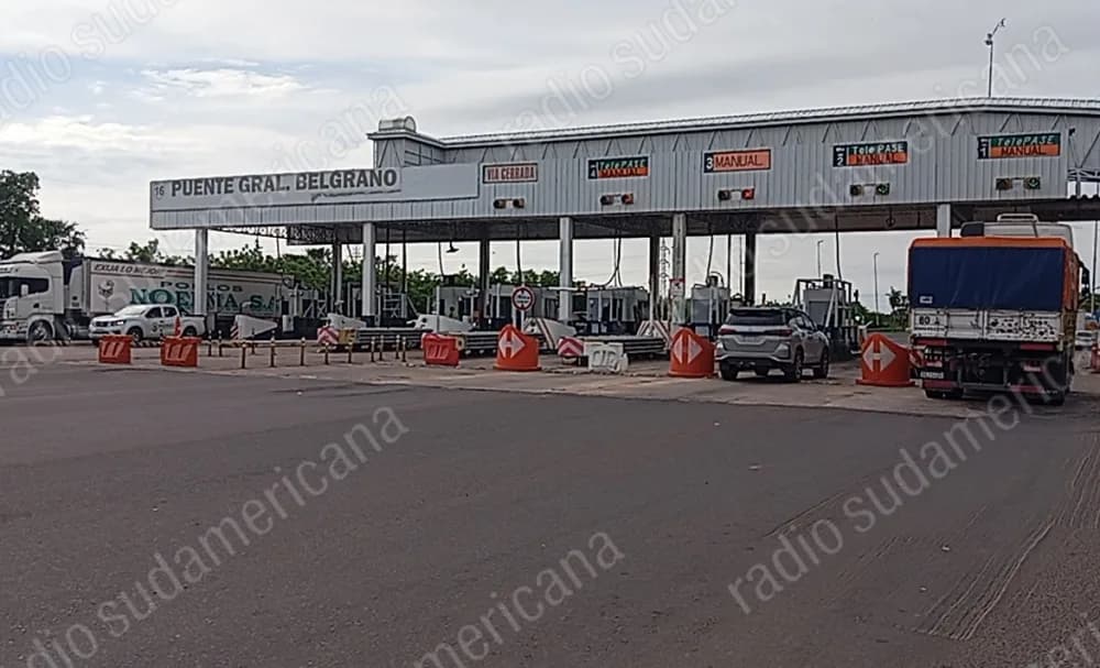 El peaje del puente Belgrano sigue liberado por el cambio de concesión
