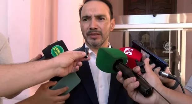 Valdés anticipó un nuevo aumento salarial para los estatales de Corrientes: "Estamos trabajando en el anuncio"