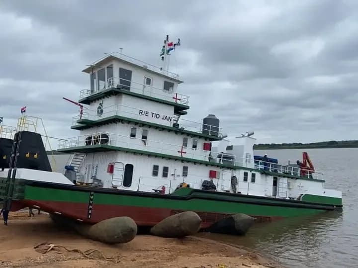 Restringen tamaño de los convoyes que pasan bajo el puente Belgrano