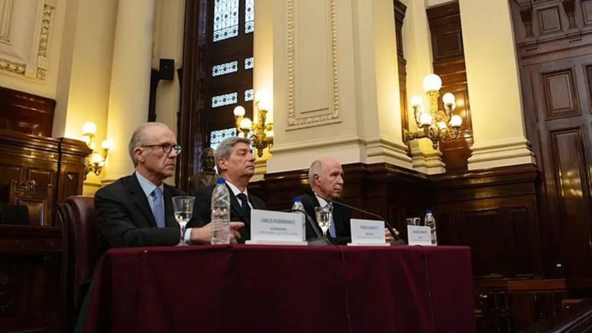 La Corte Suprema tiene en sus manos otro DNU de Javier Milei: el régimen migratorio