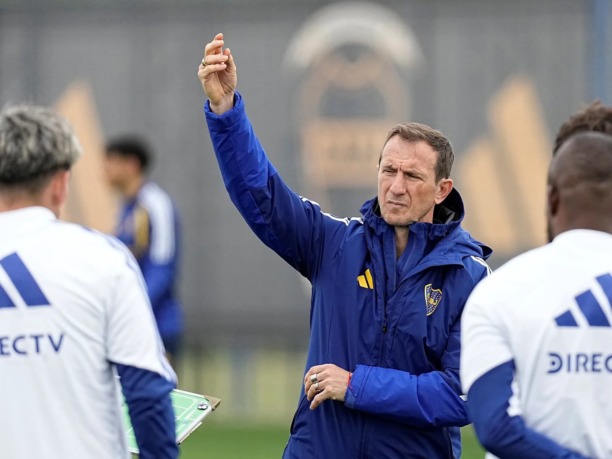 Las cinco cuestiones que Arruabarrena debe definir en el 11 de Boca para Instituto y Vasco da Gama