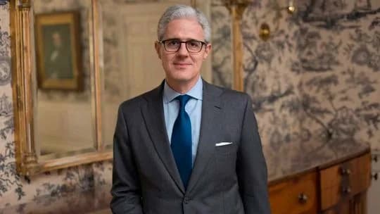 Quién es Alberto Ades, el economista de Wall Street que acompañó a Milei en la última reunión de Gabinete