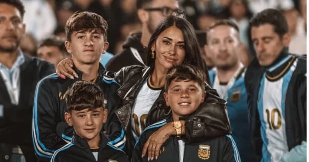 El sentido mensaje de Antonela Roccuzzo para Lionel Messi: "Hay noches que explican una vida entera"