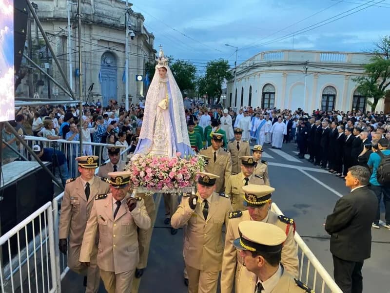 «Remar juntos»: el clamor de los jóvenes goyanos en la fiesta de la Virgen del Rosario