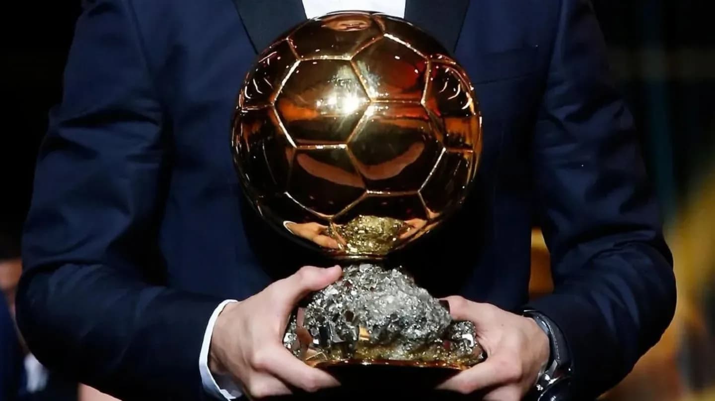 Escándalo en el Balón de Oro: el ex director reveló un intento de soborno - TyC Sports