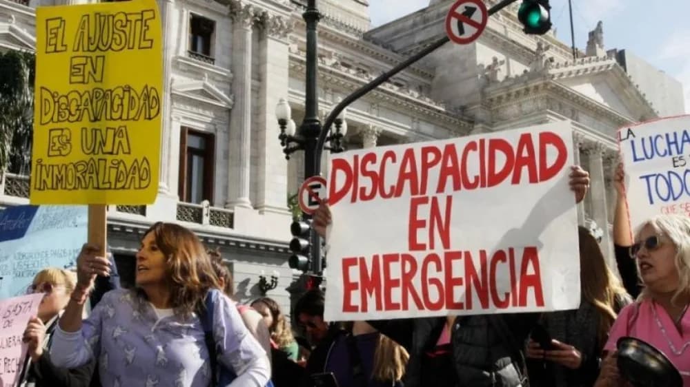 Discapacidad: convocan a una marcha nacional por recortes