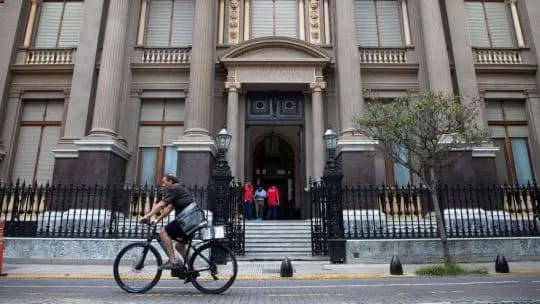 El Banco Central acusó a la AGN de buscar "desprestigiar a la conducción con fines puramente políticos"