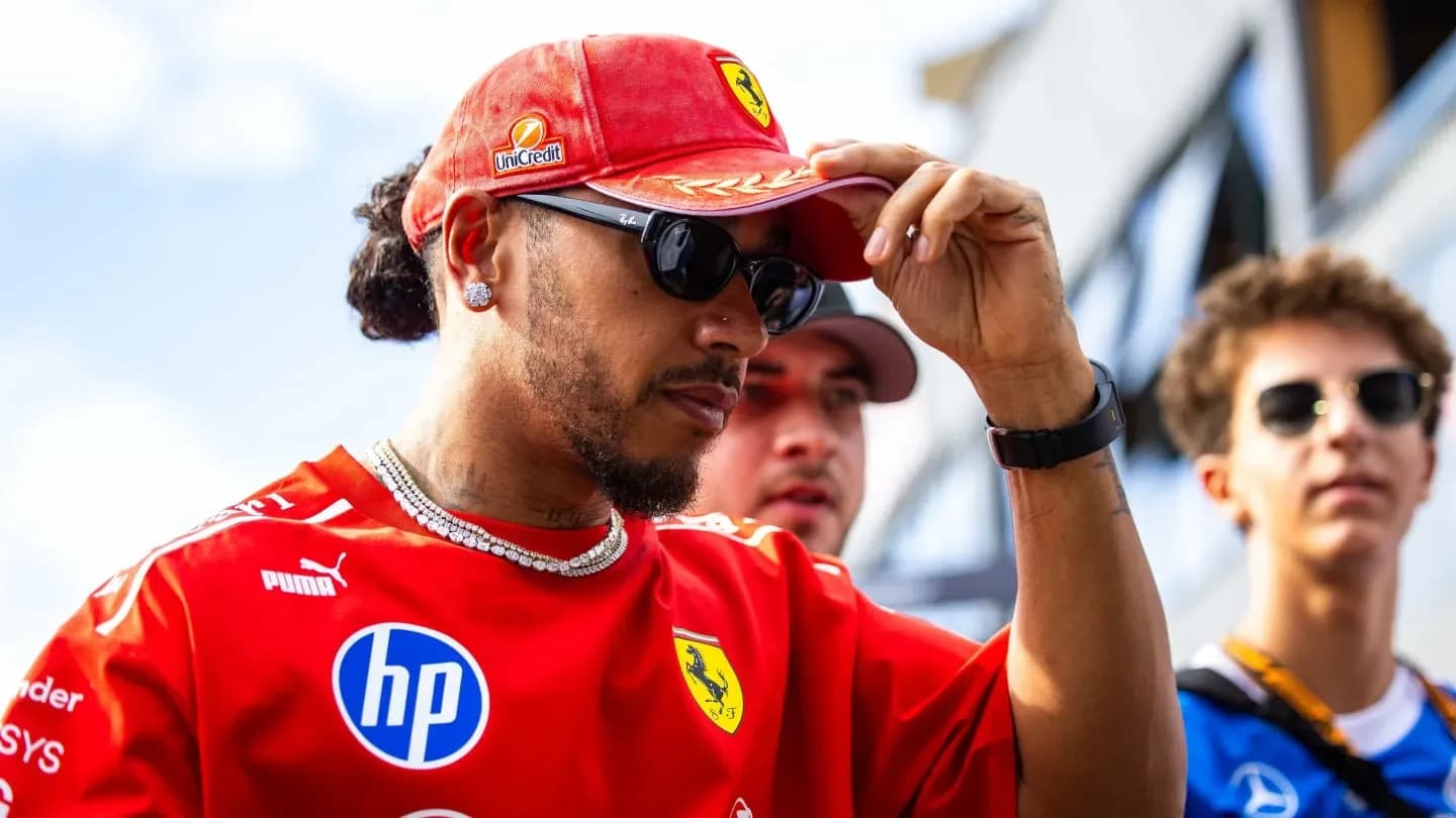 Lewis Hamilton señaló a los pilotos jóvenes de la Fórmula 1: ¿le tienen miedo a la lluvia? - TyC Sports