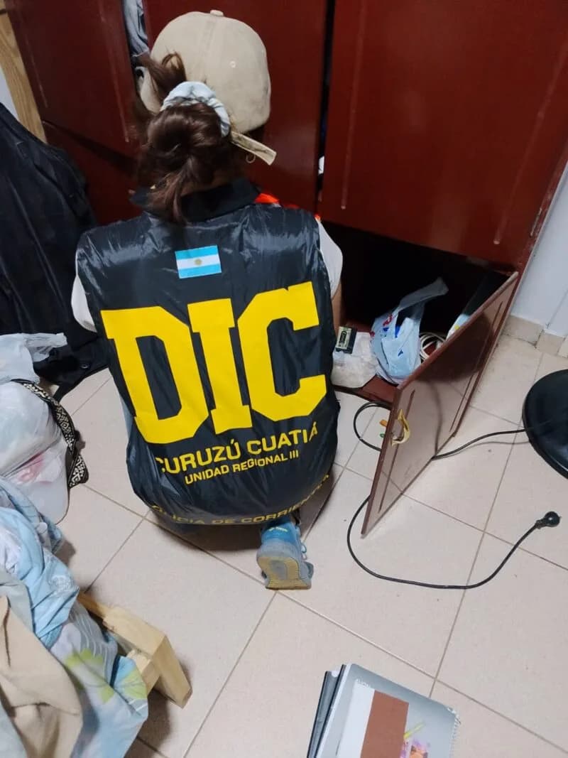 Allanamiento por pornografía infantil: secuestran celulares y computadoras