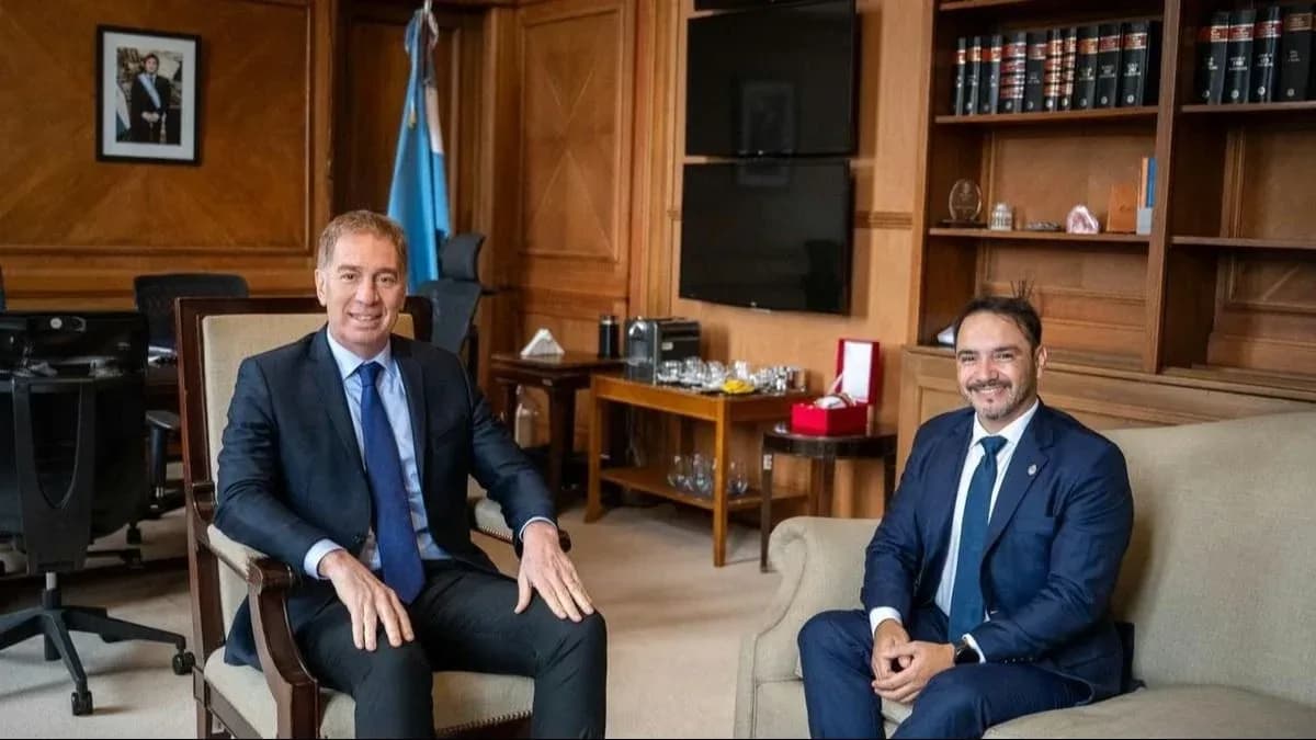 Valdés en Casa Rosada con Santilli, quien continúa su ronda con gobernadores por la reforma electoral