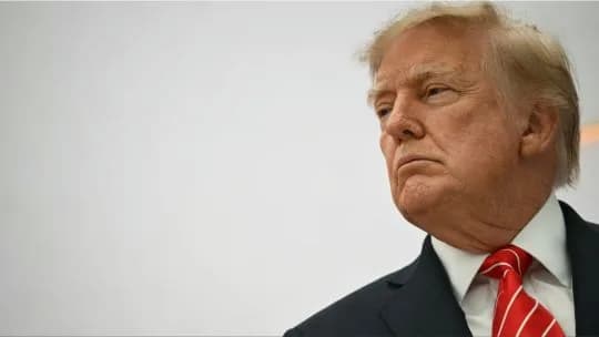 Trump dice que EE.UU. no atacará Irán antes de las elecciones legislativas de noviembre