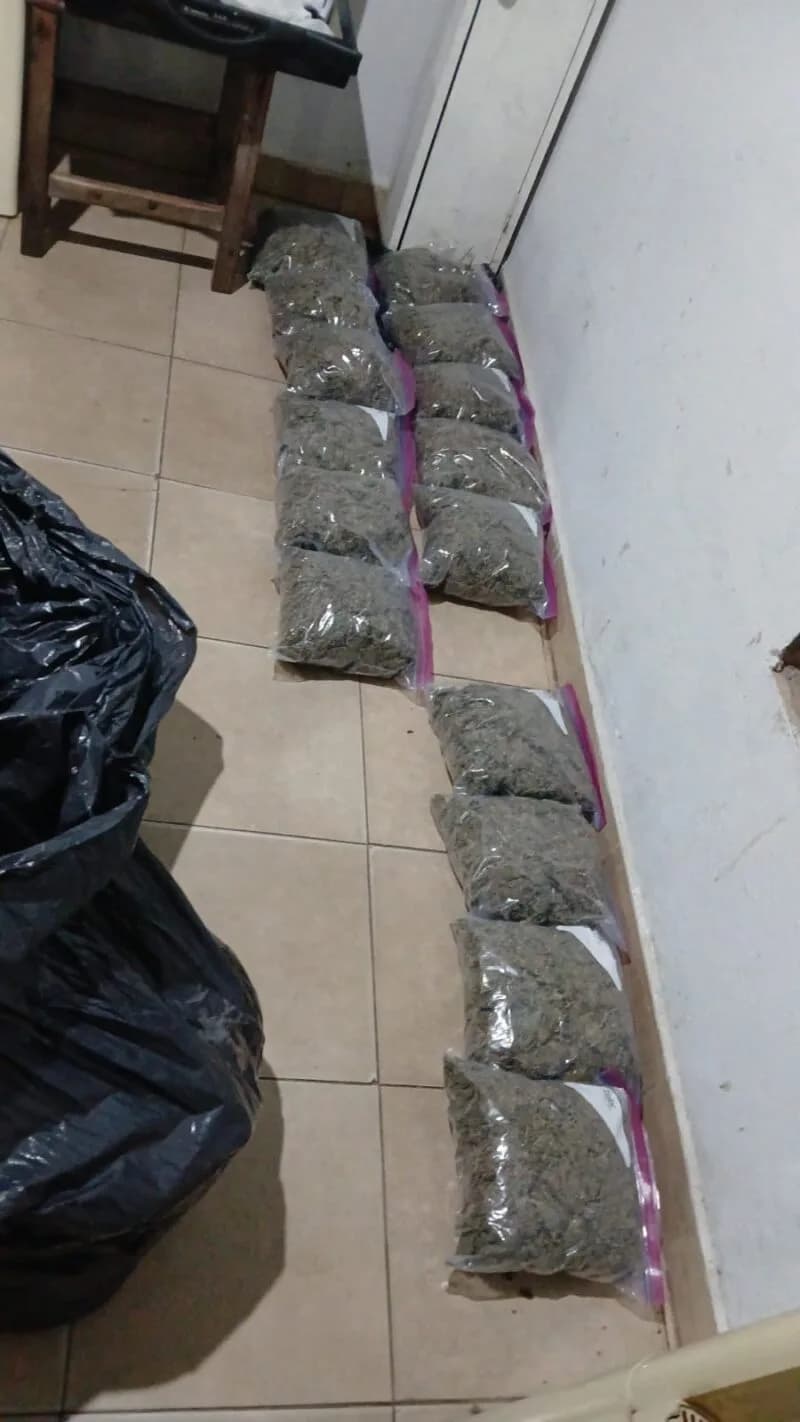 Secuestraron más de 15 kilos de marihuana tras un operativo cerrojo