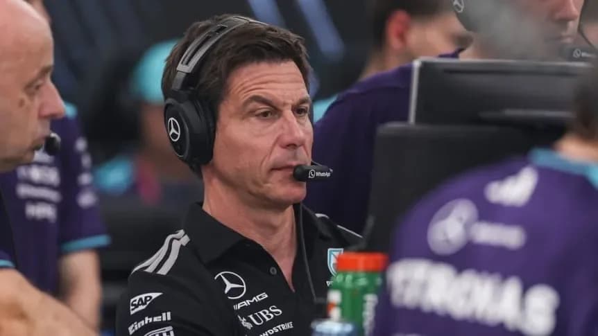 “Son unos descerebrados”: el enojo de Toto Wolff tras las acusaciones del favoritismo en Mercedes en la Fórmula 1 - TyC Sports