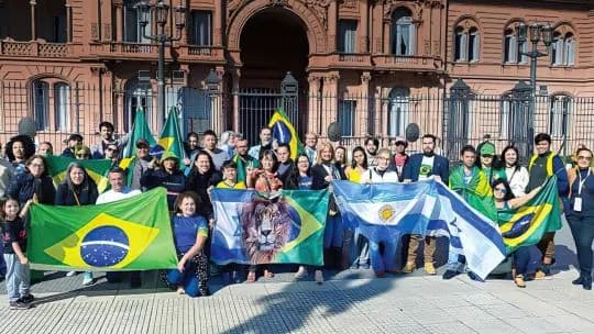 Los bolsonaristas que buscaron refugio en Argentina apuestan al regreso de Bolsonaro en Brasil